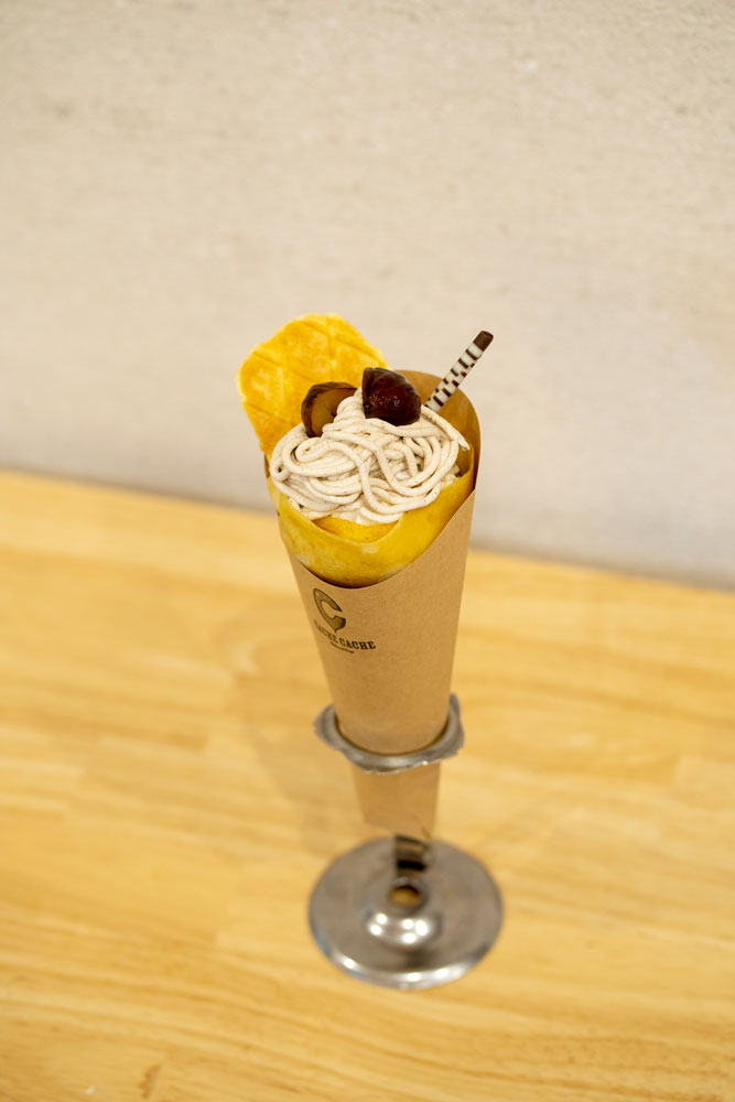 モンブランクレープの写真