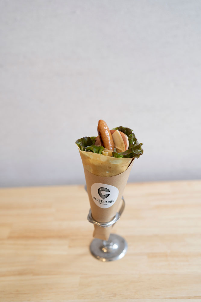 おかずクレープ　ハムチーズウインナーの写真